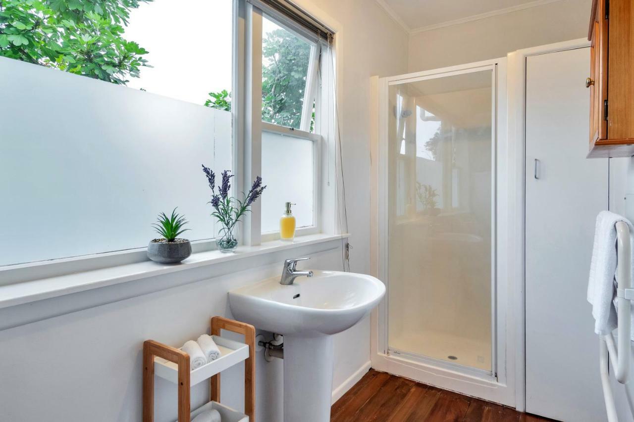 Sunny & Cozy Home Near Western Springs أوكلاند المظهر الخارجي الصورة
